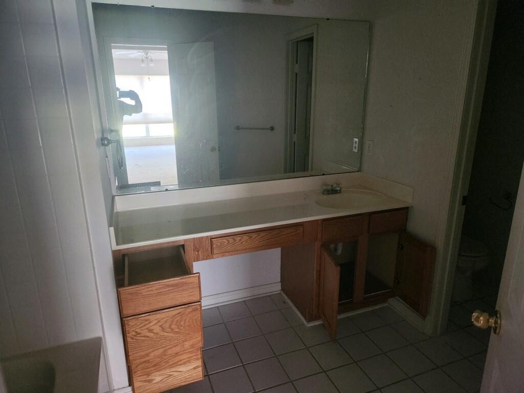 6516 LAUREN Drive