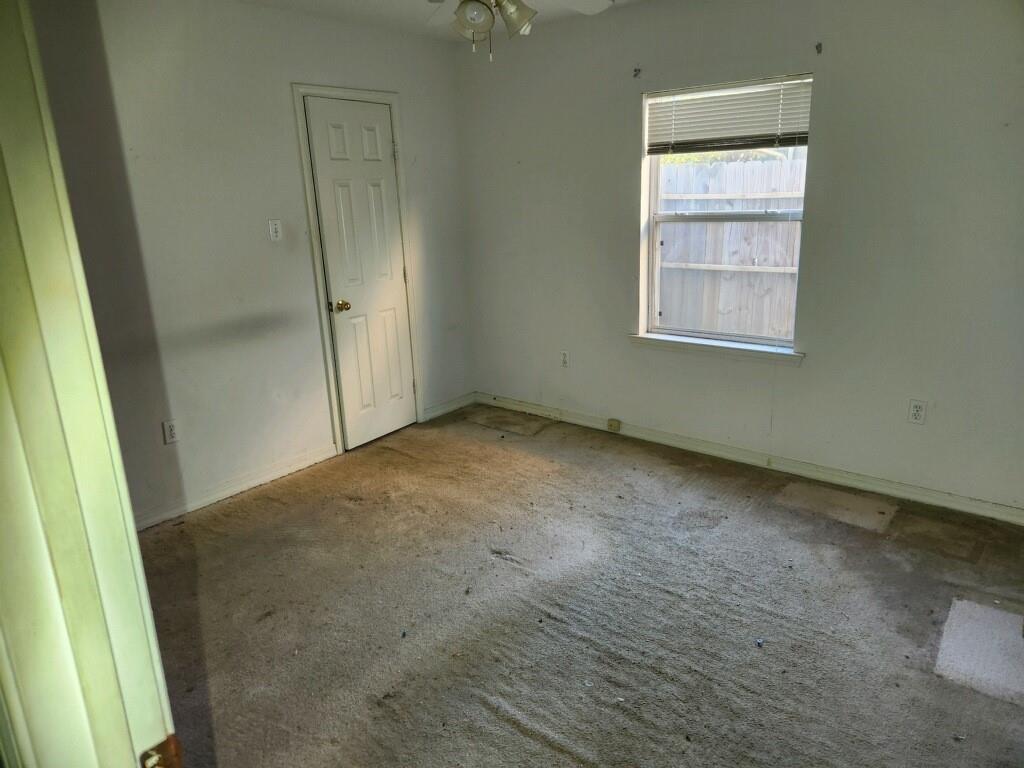 6516 LAUREN Drive