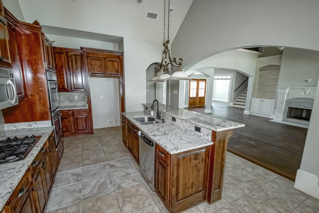 373 CHATEAU SONESTA Drive