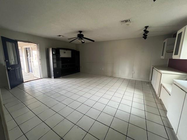 11 ELLIOTT Drive