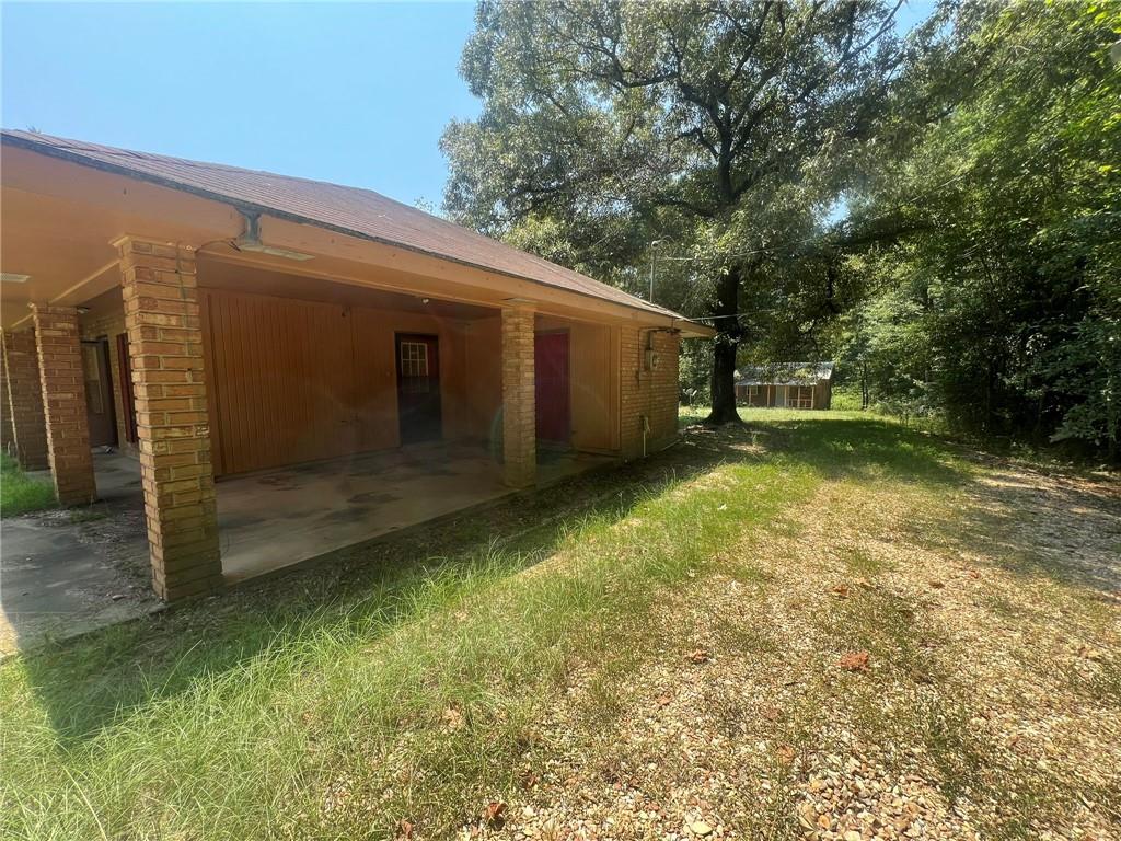 82 LEON BROWN Lane