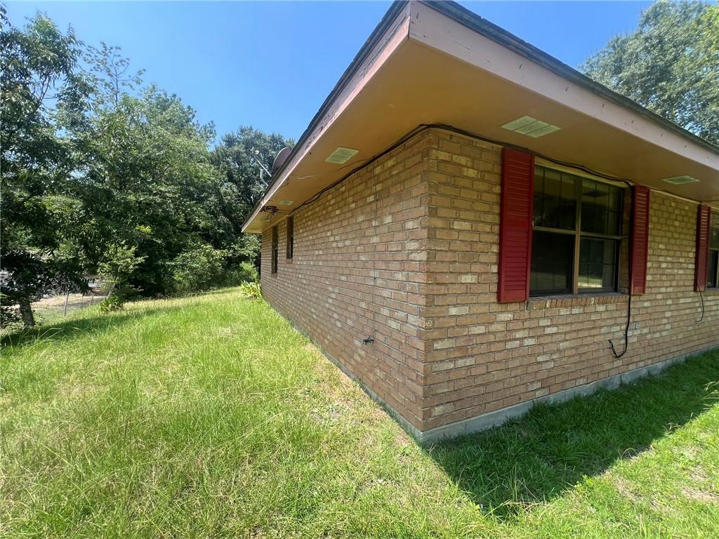 82 LEON BROWN Lane