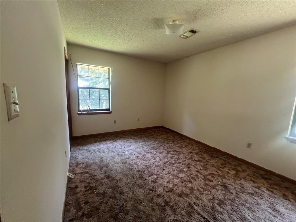 82 LEON BROWN Lane