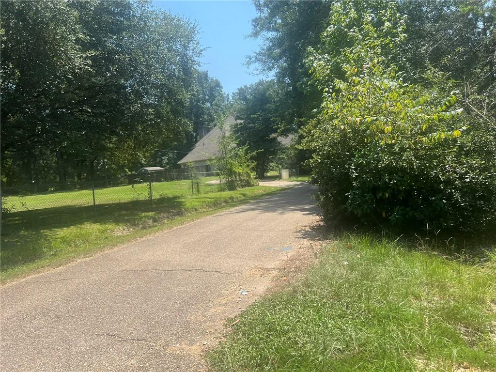 82 LEON BROWN Lane