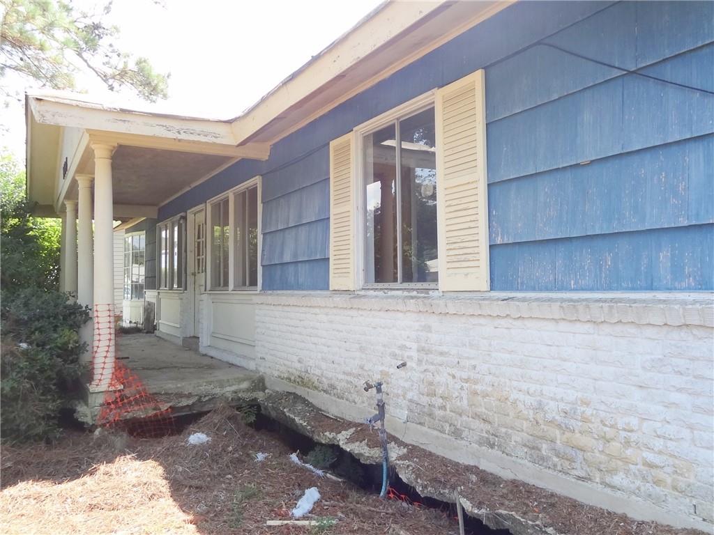 1404 LUCILLE Avenue