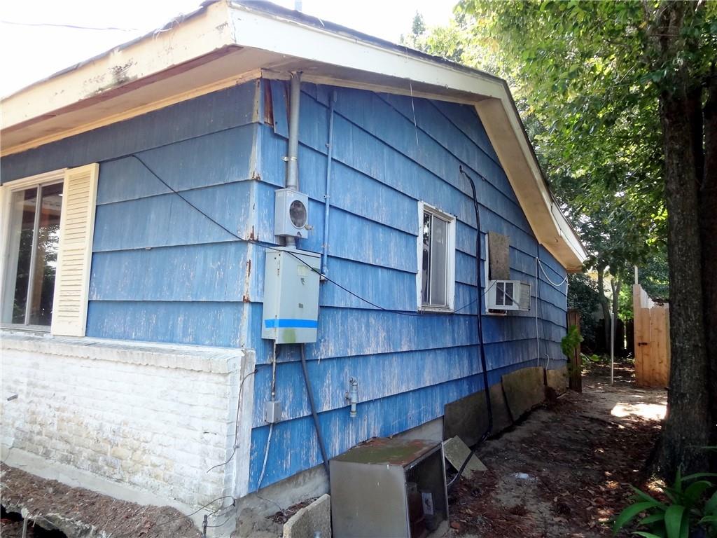 1404 LUCILLE Avenue