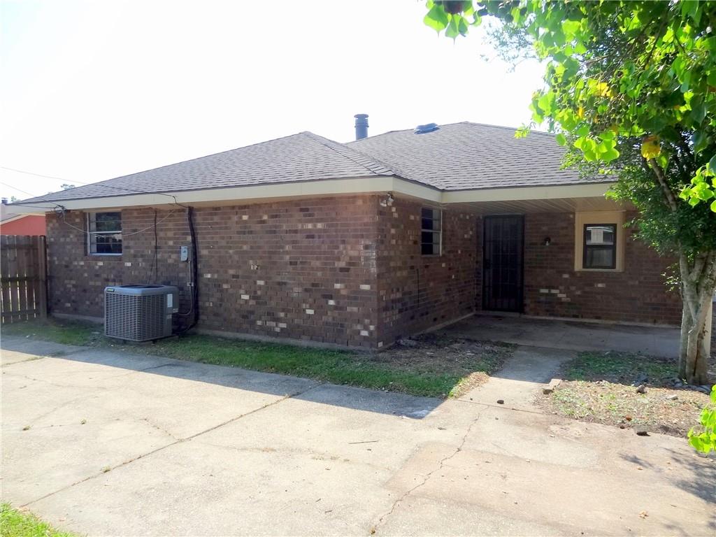 2513 CAMBRIDGE Drive