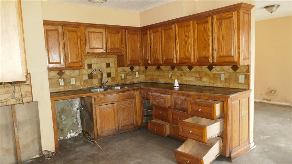 1273 LULING ESTATES Drive