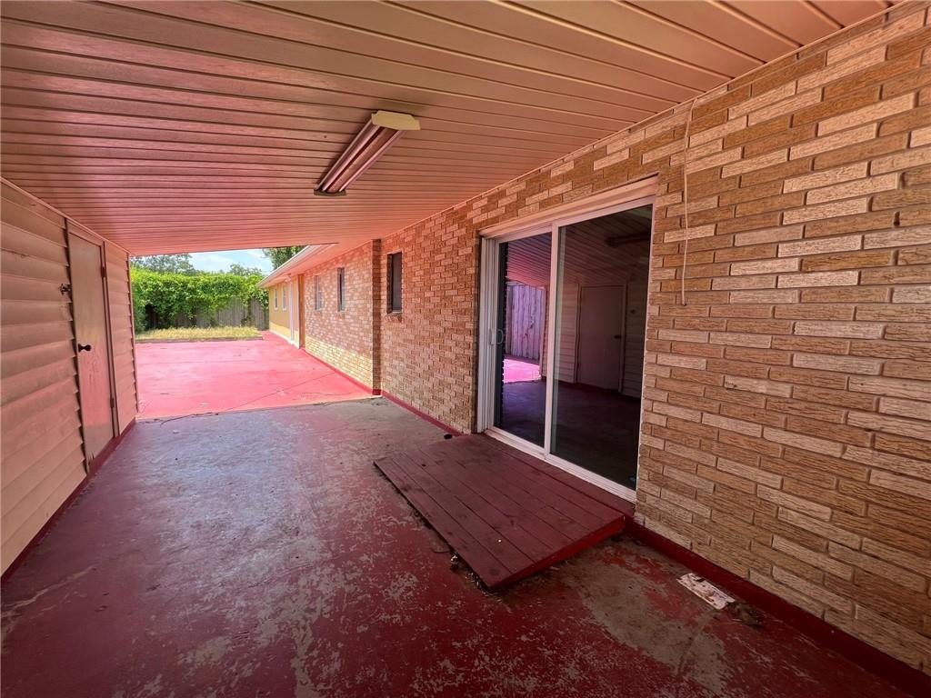 1636 DOGWOOD Drive