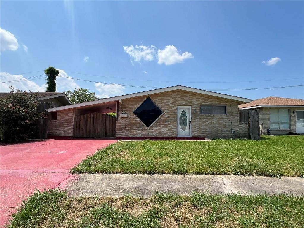 1636 DOGWOOD Drive