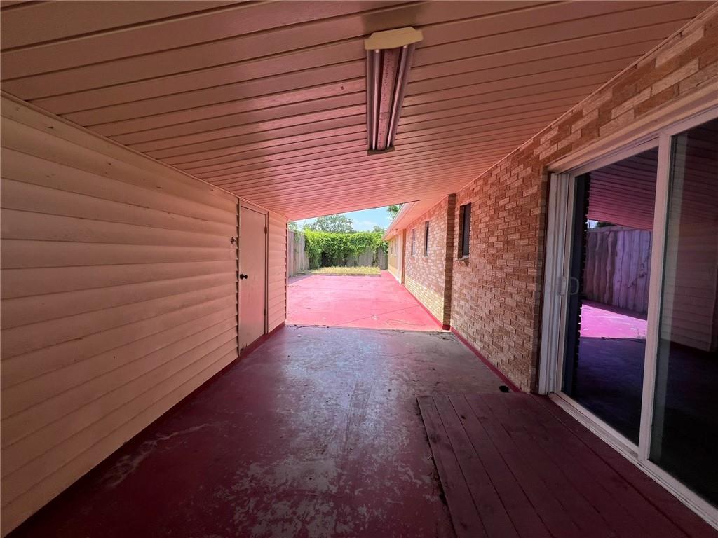 1636 DOGWOOD Drive