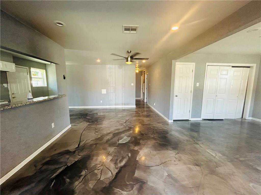 7500 AVON PARK Boulevard