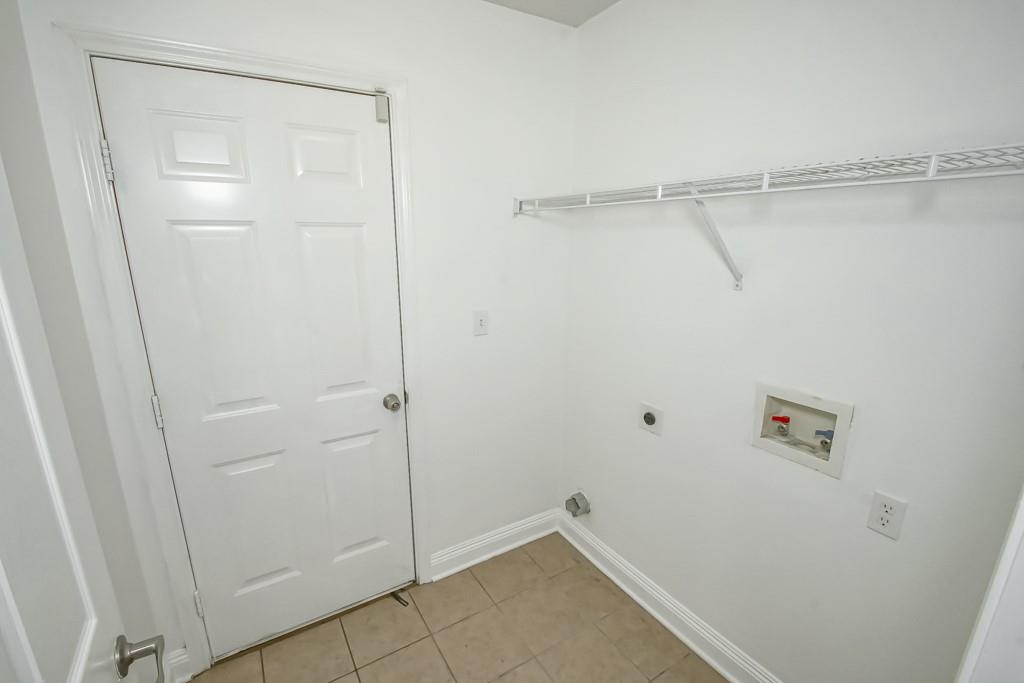11147 N BAYOU VIEW Drive