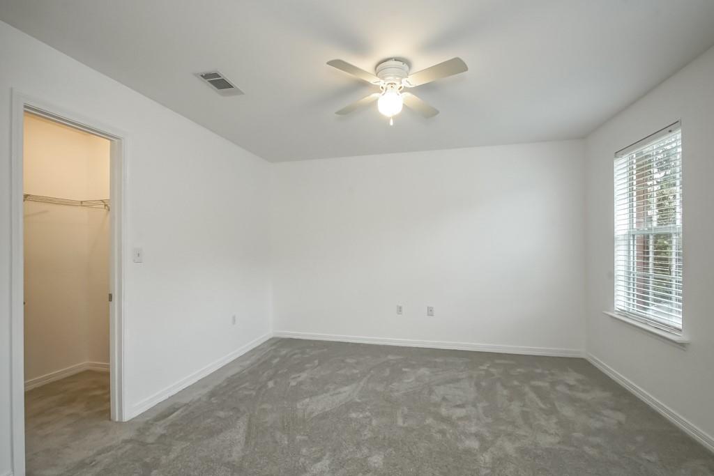 11147 N BAYOU VIEW Drive