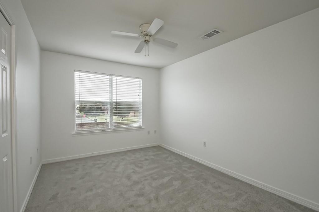 11147 N BAYOU VIEW Drive