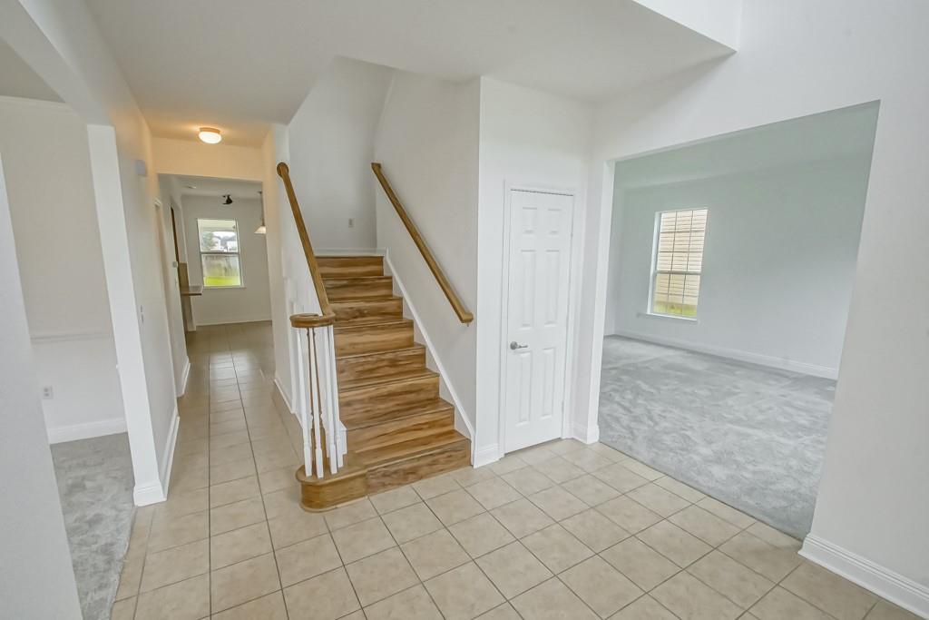 11147 N BAYOU VIEW Drive