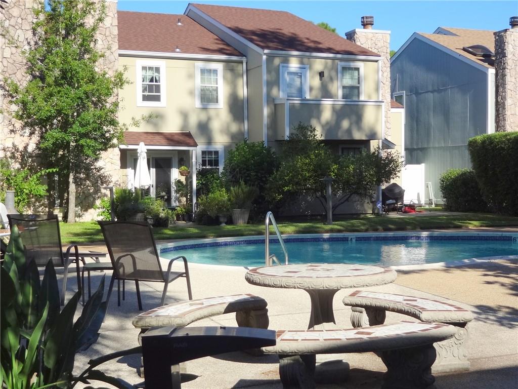 1004 ST. JULIEN Drive A