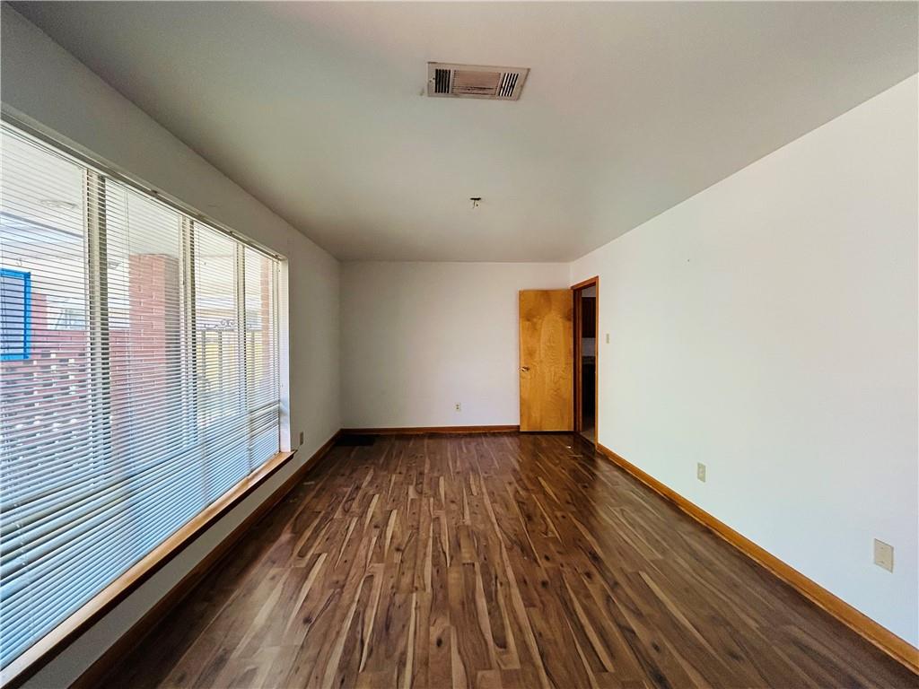 3608 CLEARVIEW Parkway