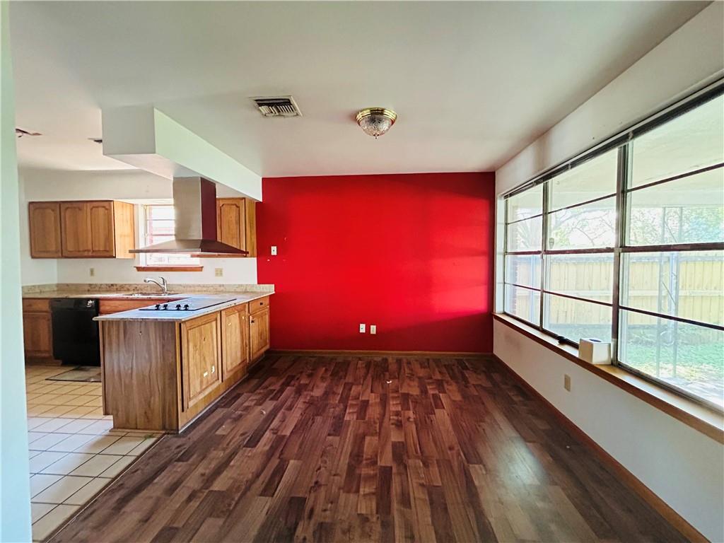 3608 CLEARVIEW Parkway
