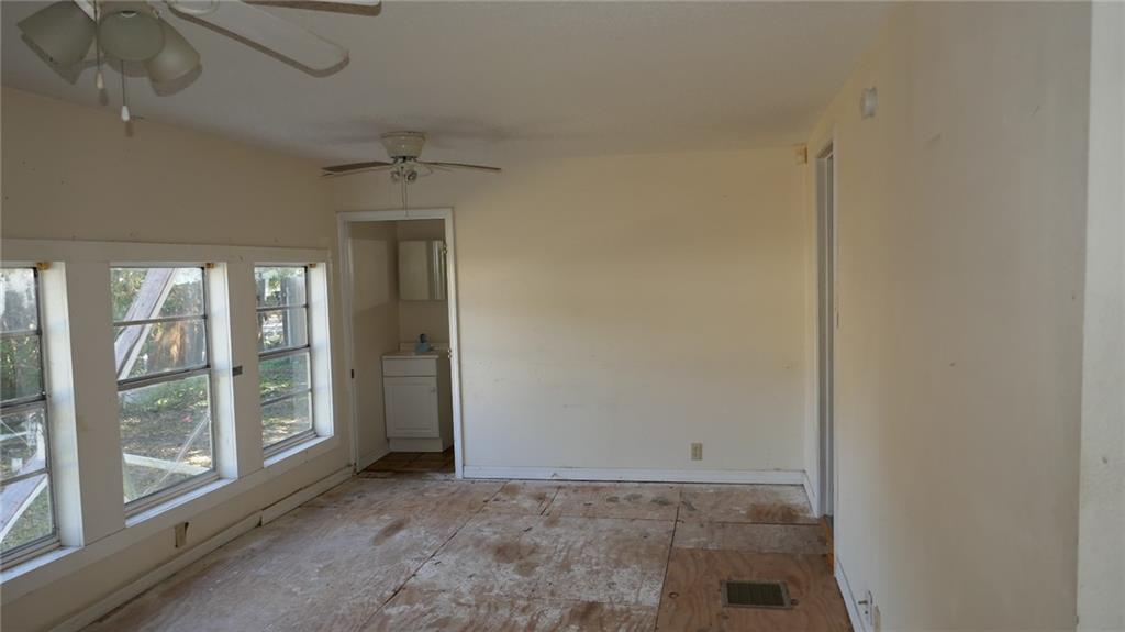 27 CURTIS Drive