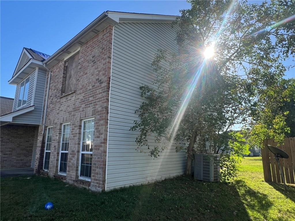 1312 KINGS Row