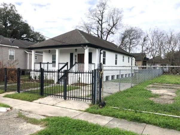 1012 DELERY Street