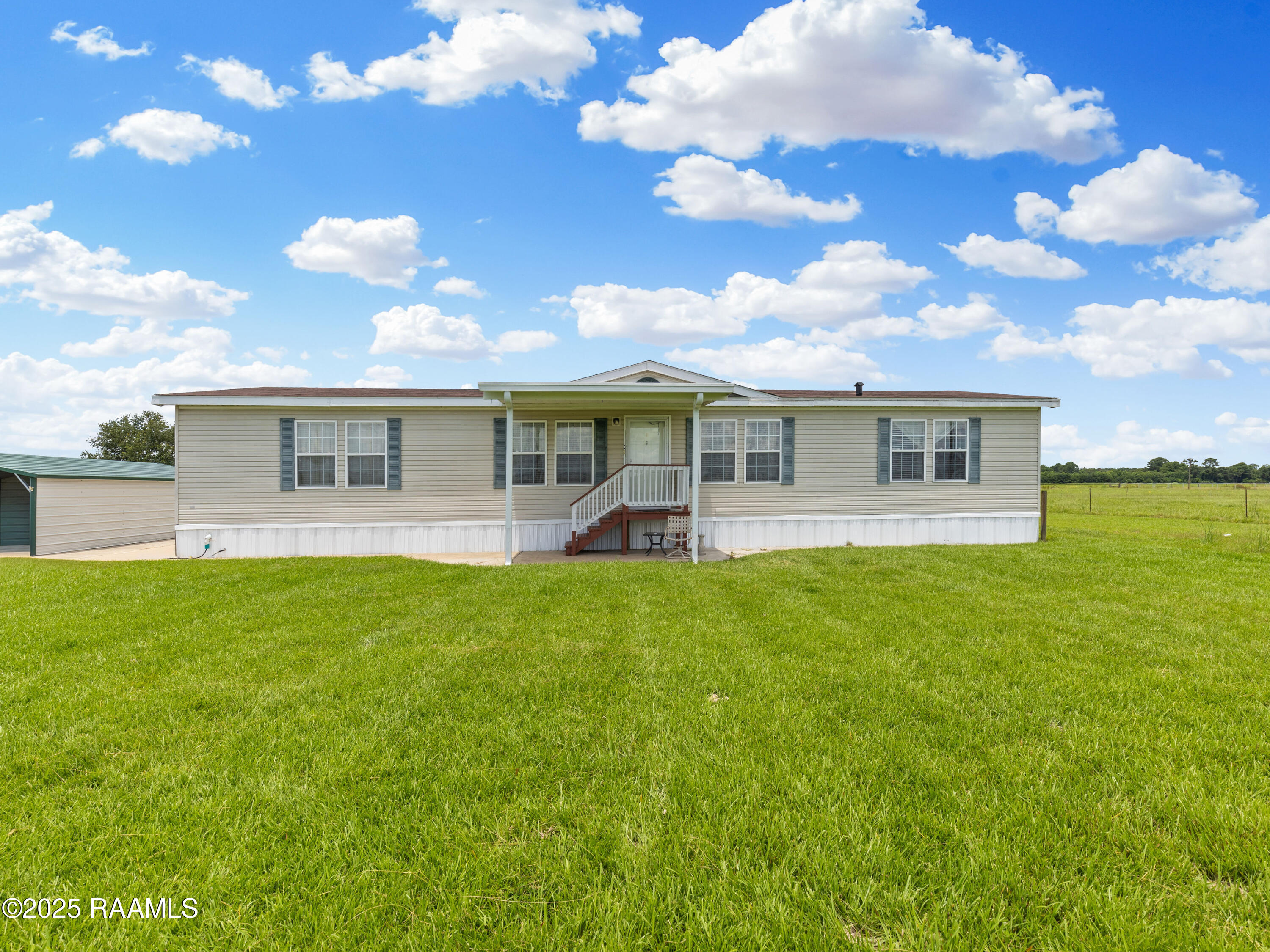 6917 Evangeline Highway