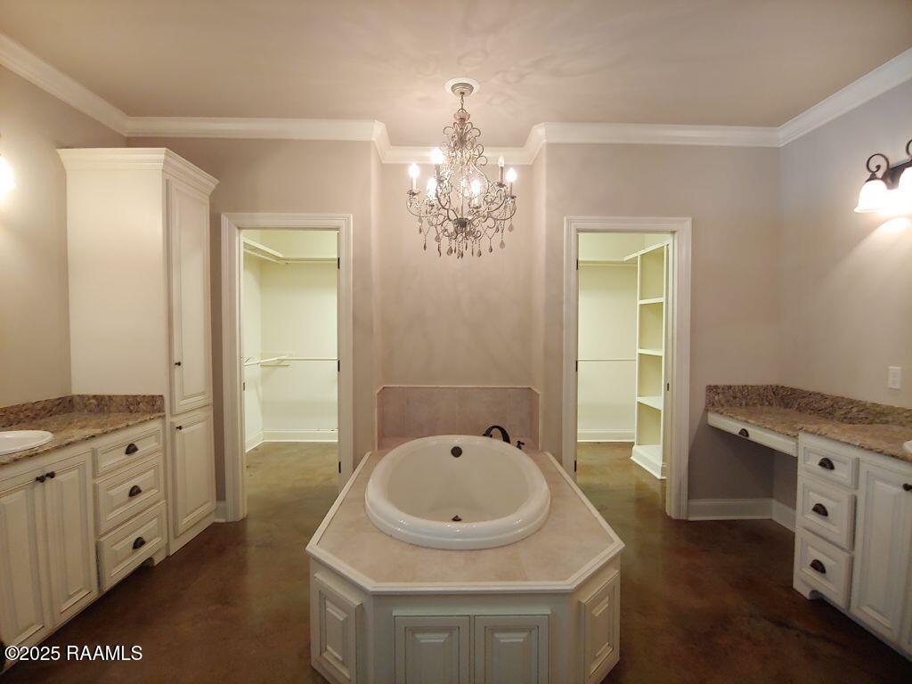 113 Thomas Oak Drive