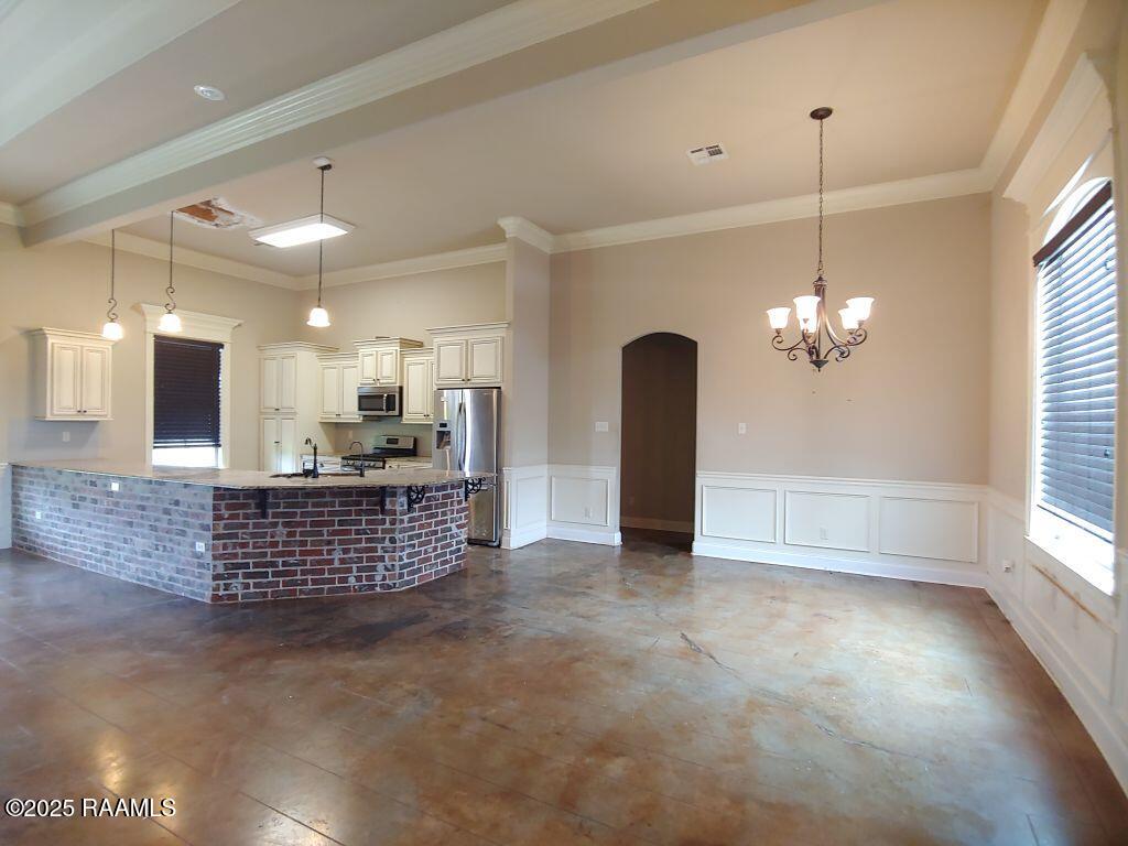 113 Thomas Oak Drive