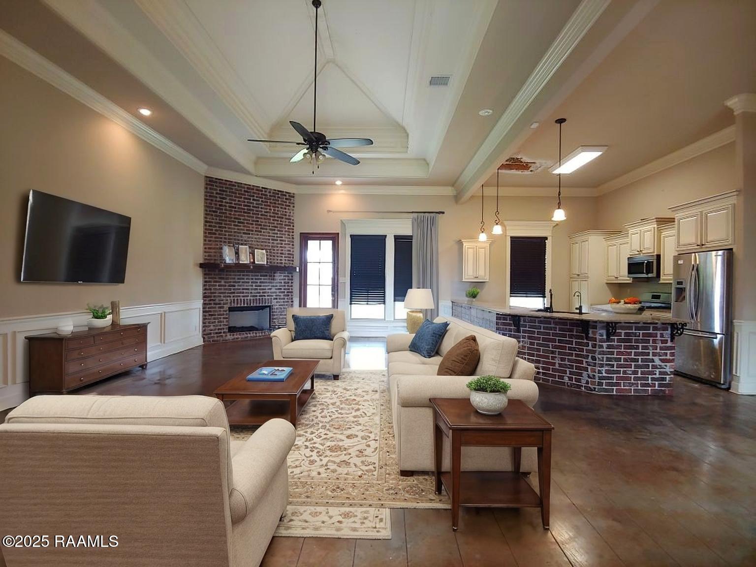 113 Thomas Oak Drive