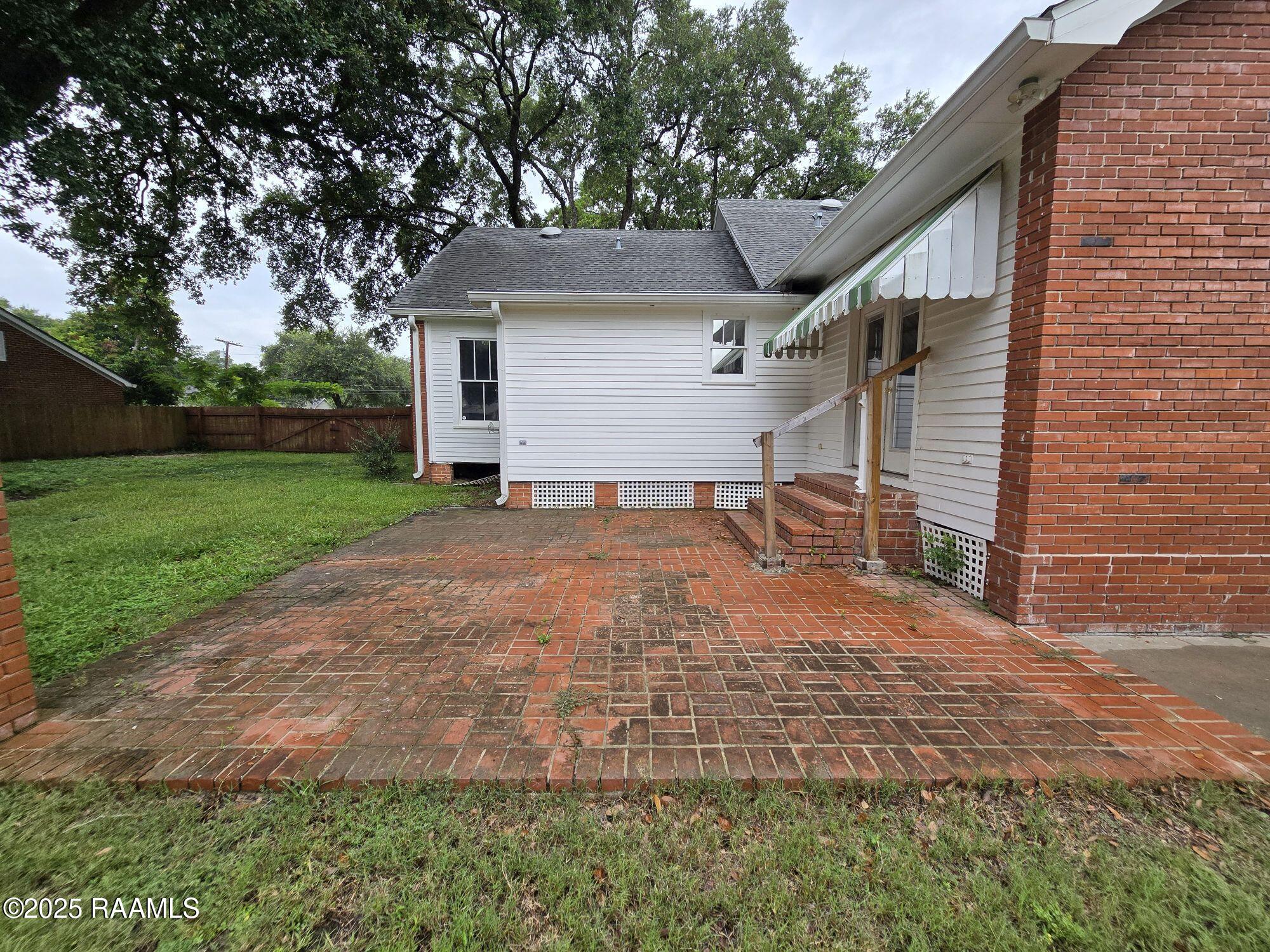 413 N Church Avenue