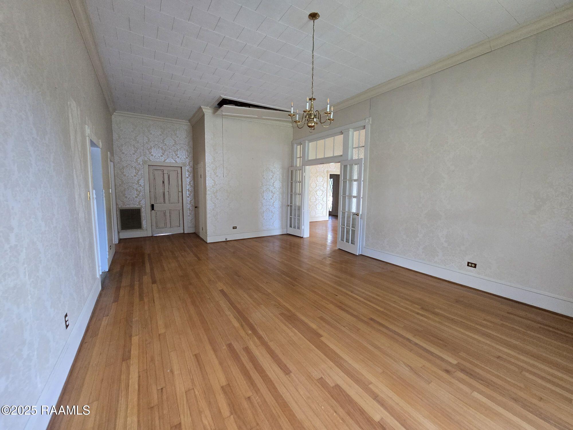 413 N Church Avenue
