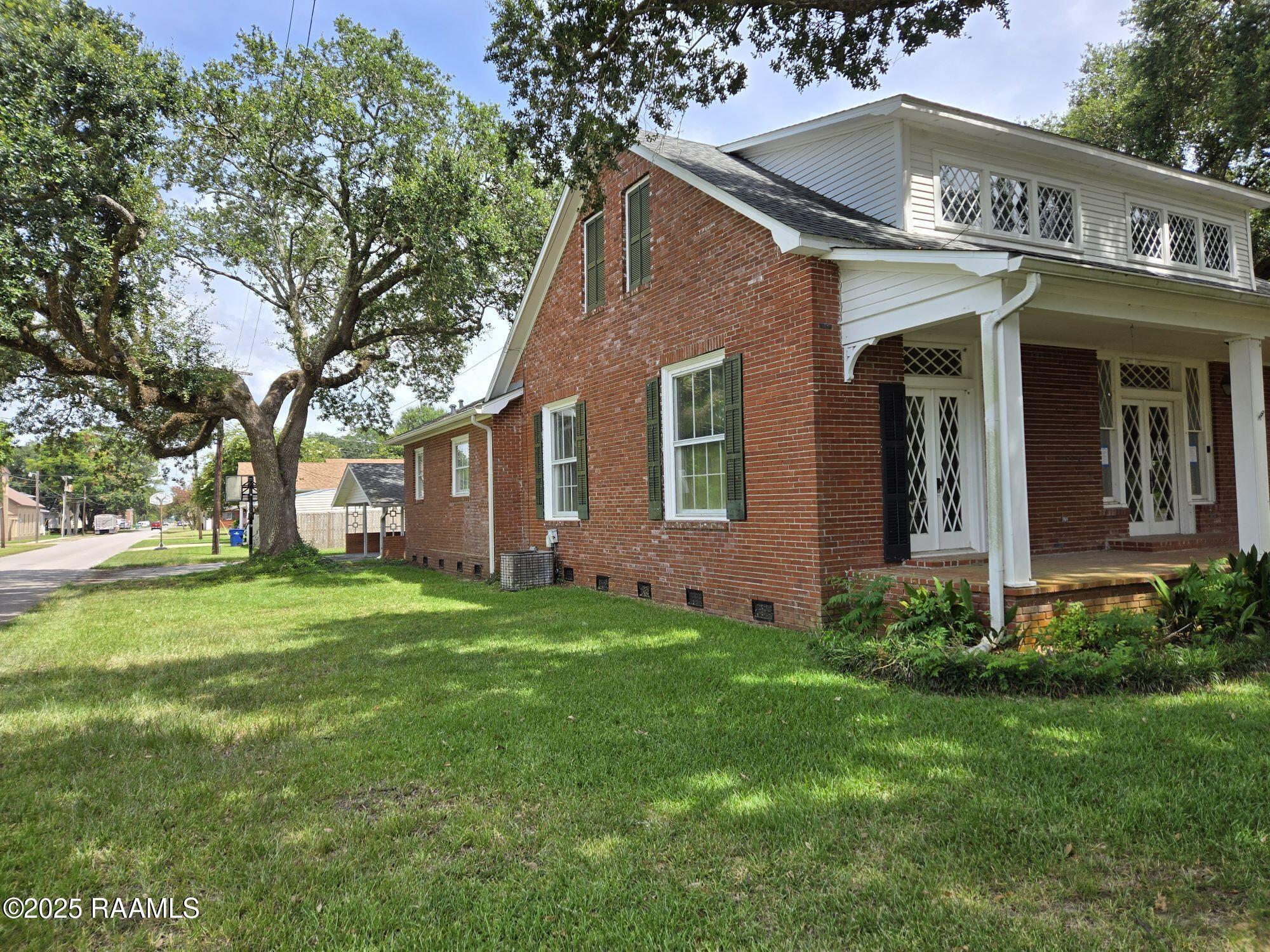 413 N Church Avenue