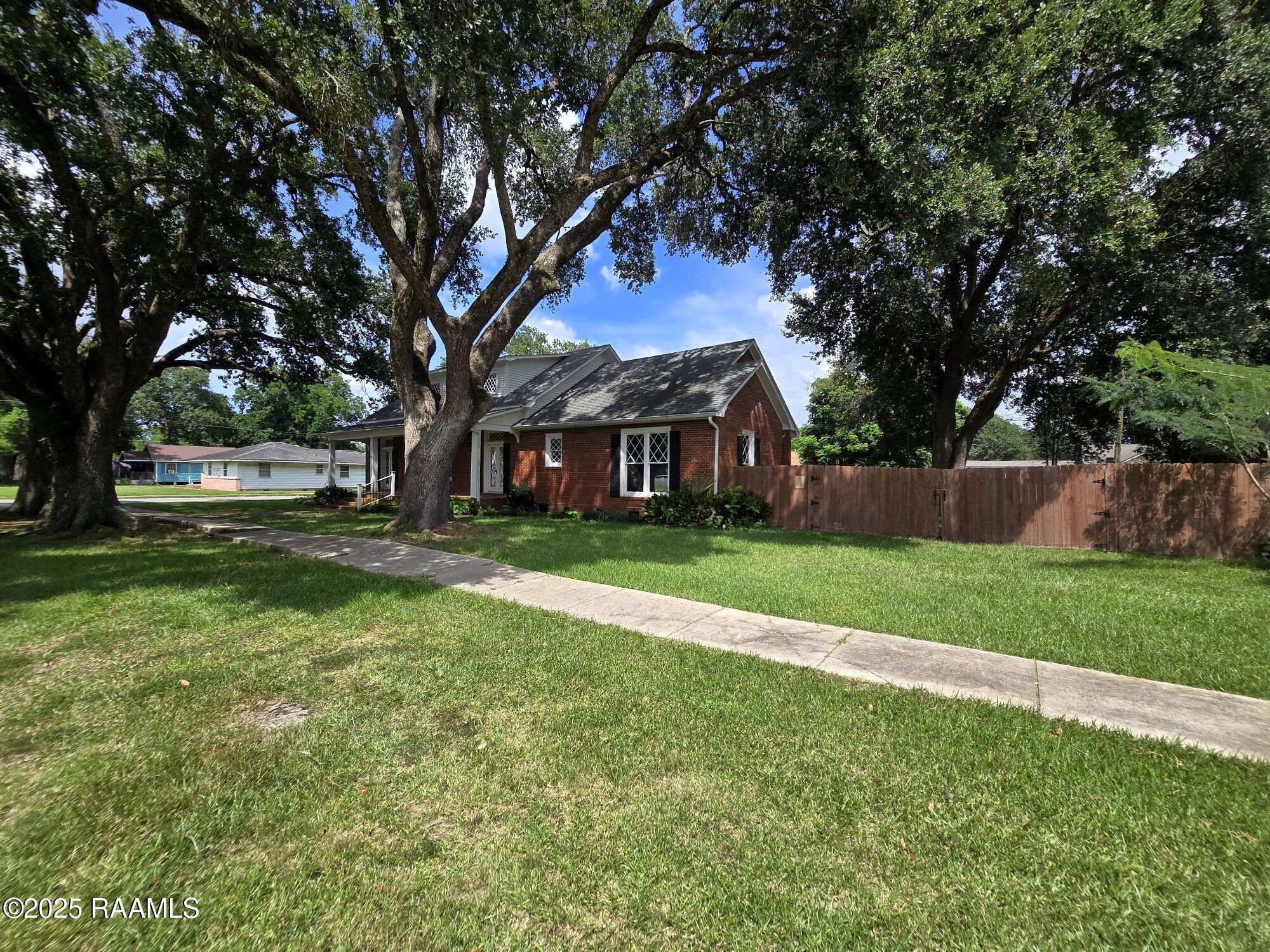 413 N Church Avenue