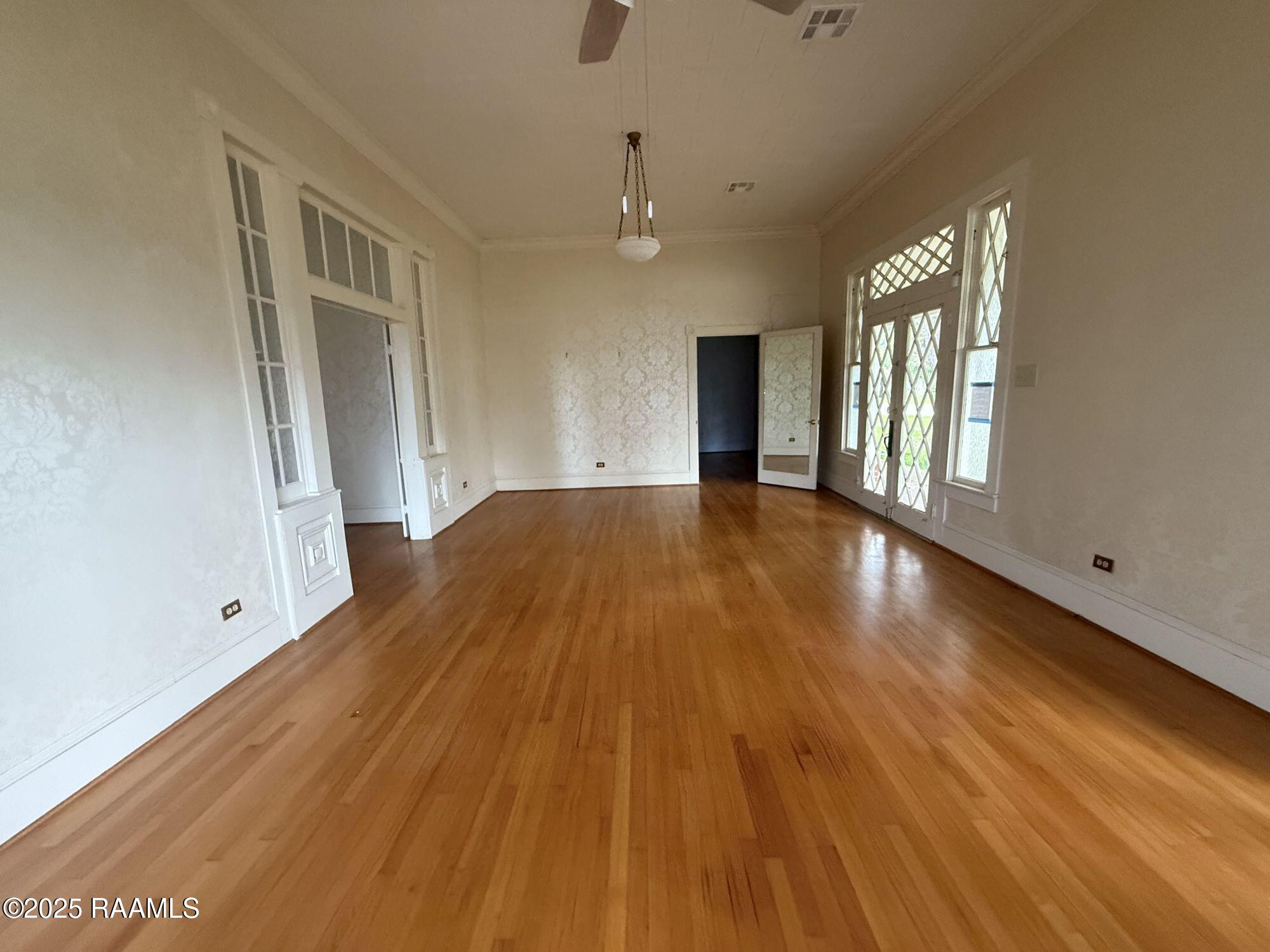 413 N Church Avenue