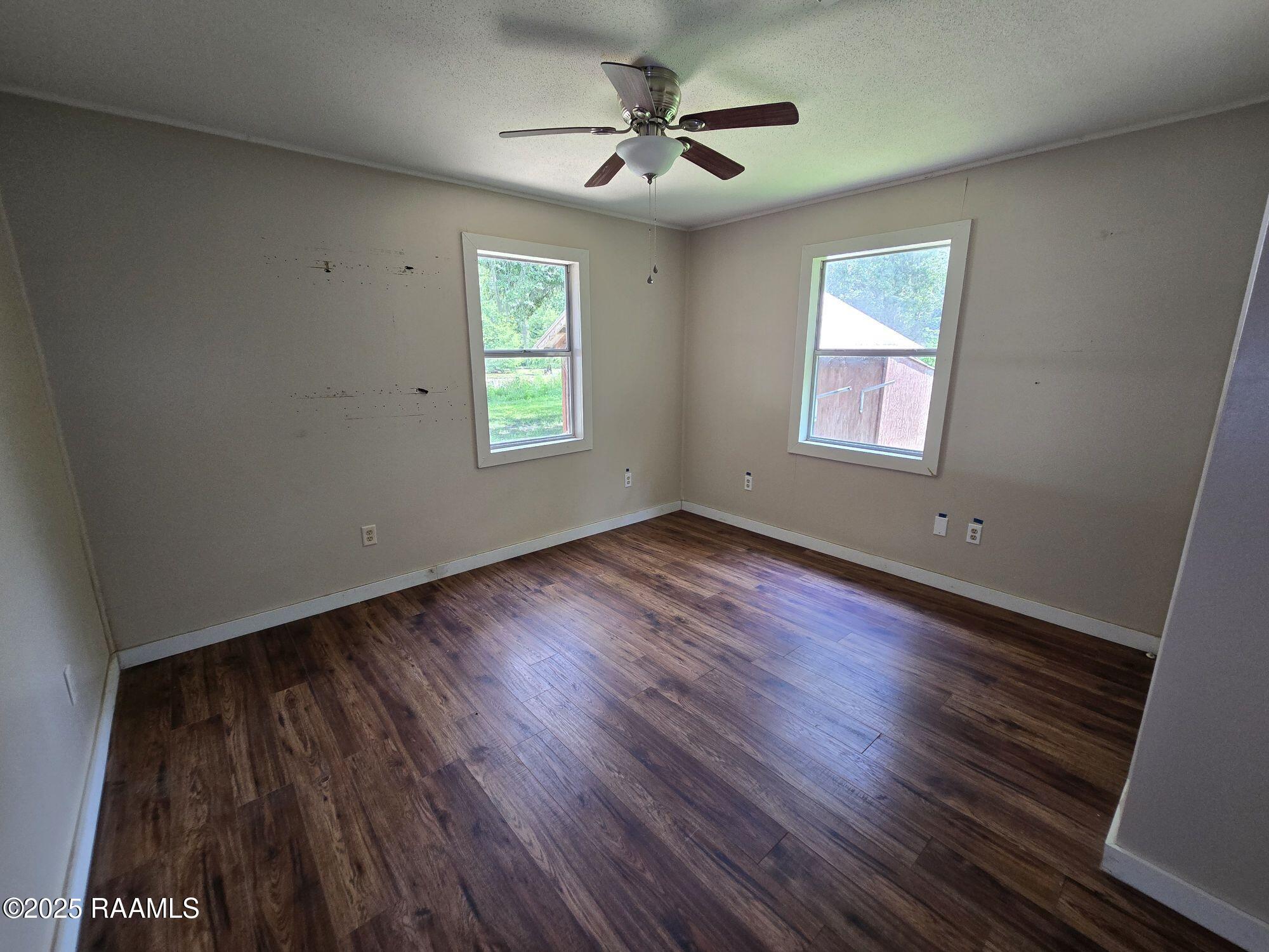 1431 Mills Highway