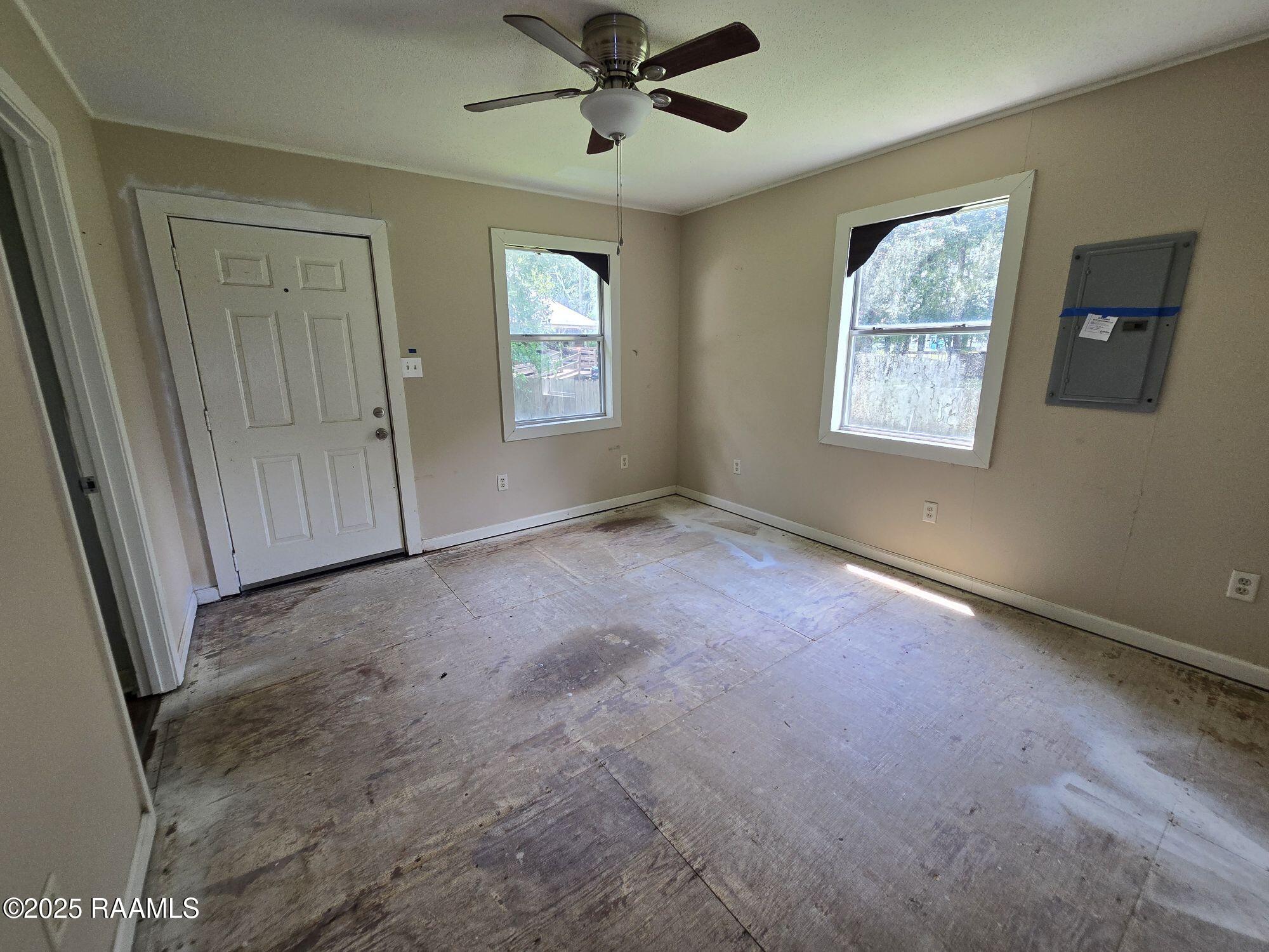 1431 Mills Highway