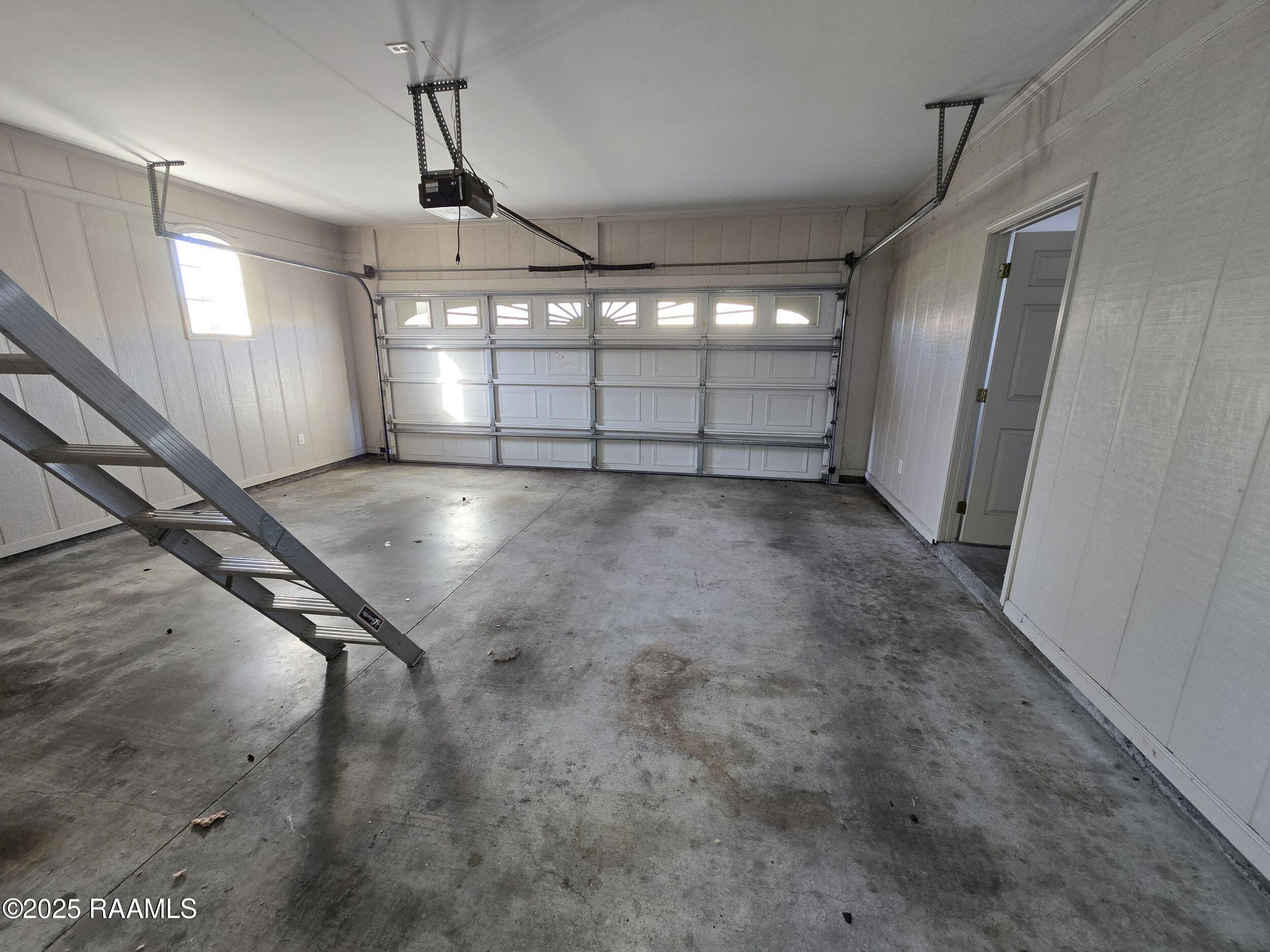 1321 Dulles Drive