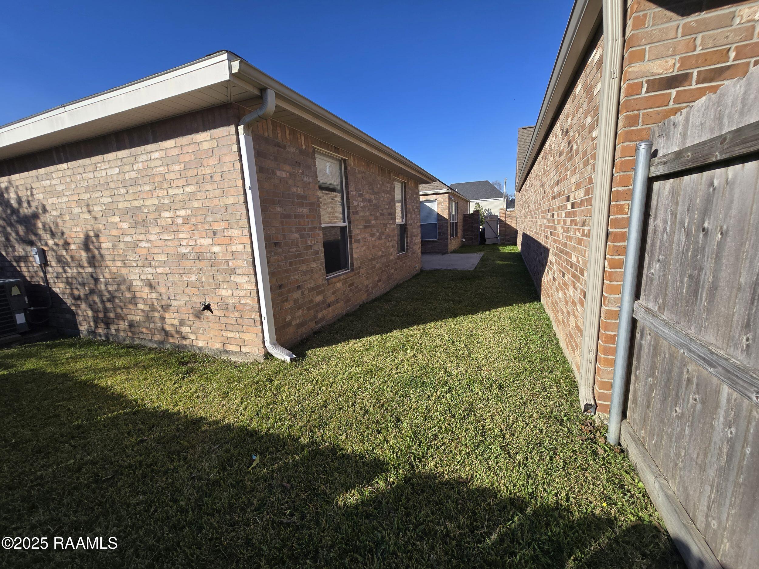 1321 Dulles Drive