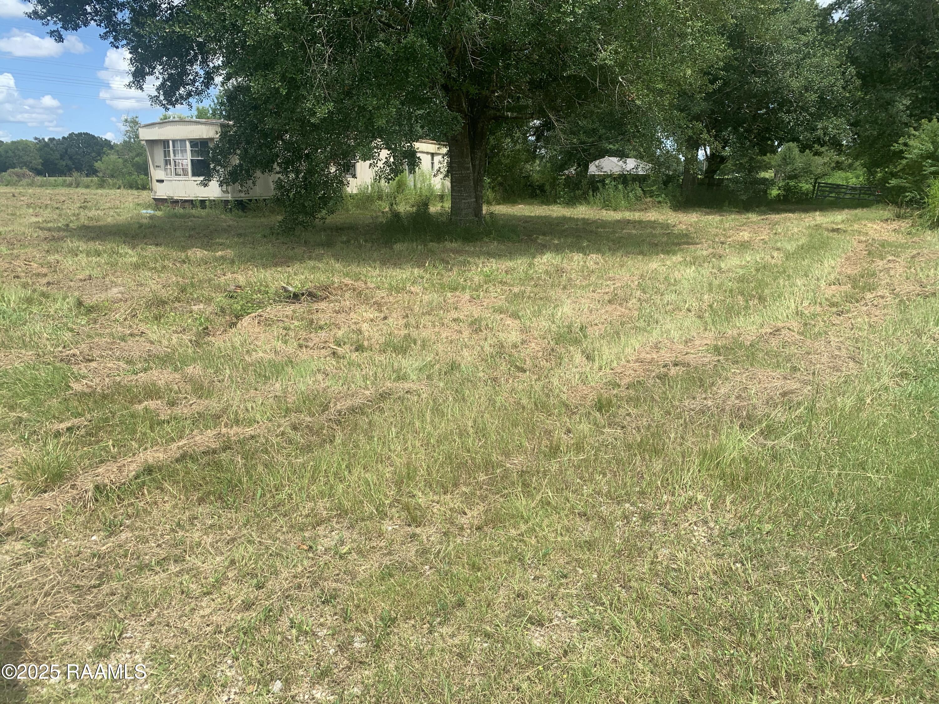 206c Sellers Road
