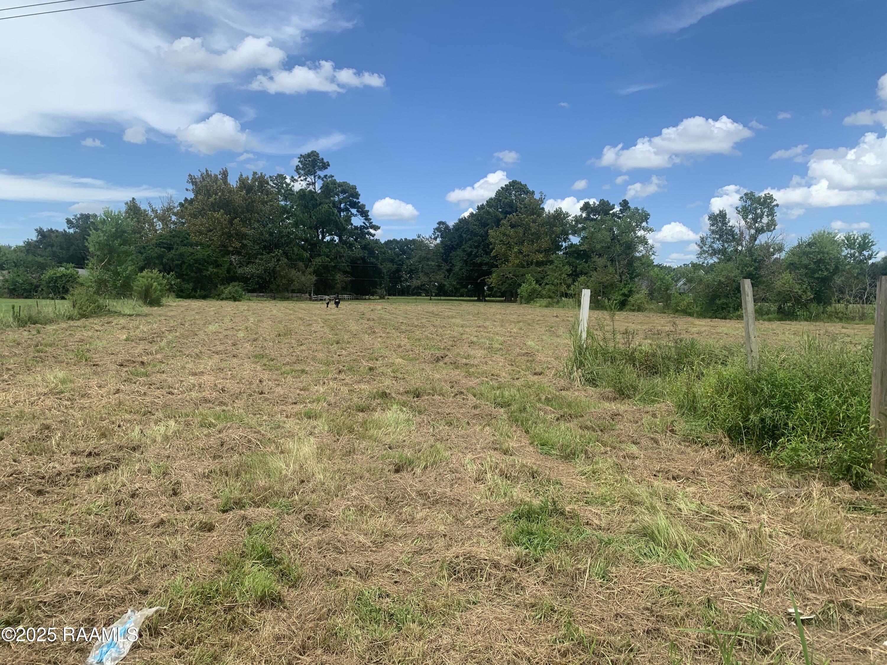 206c Sellers Road