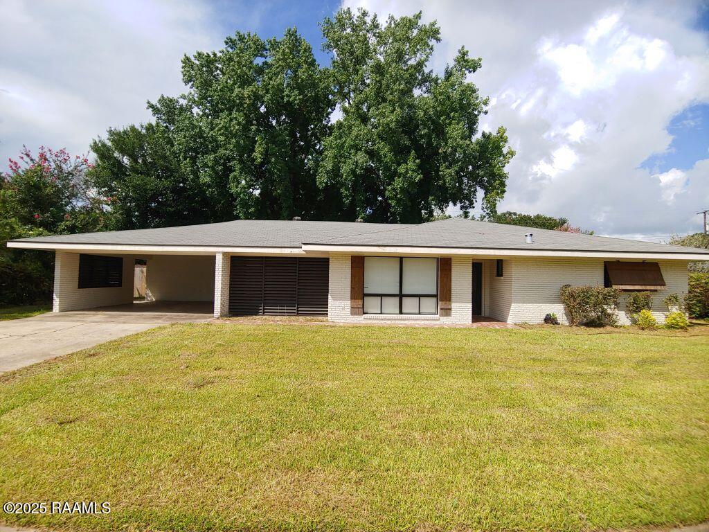 306 Claymore Drive
