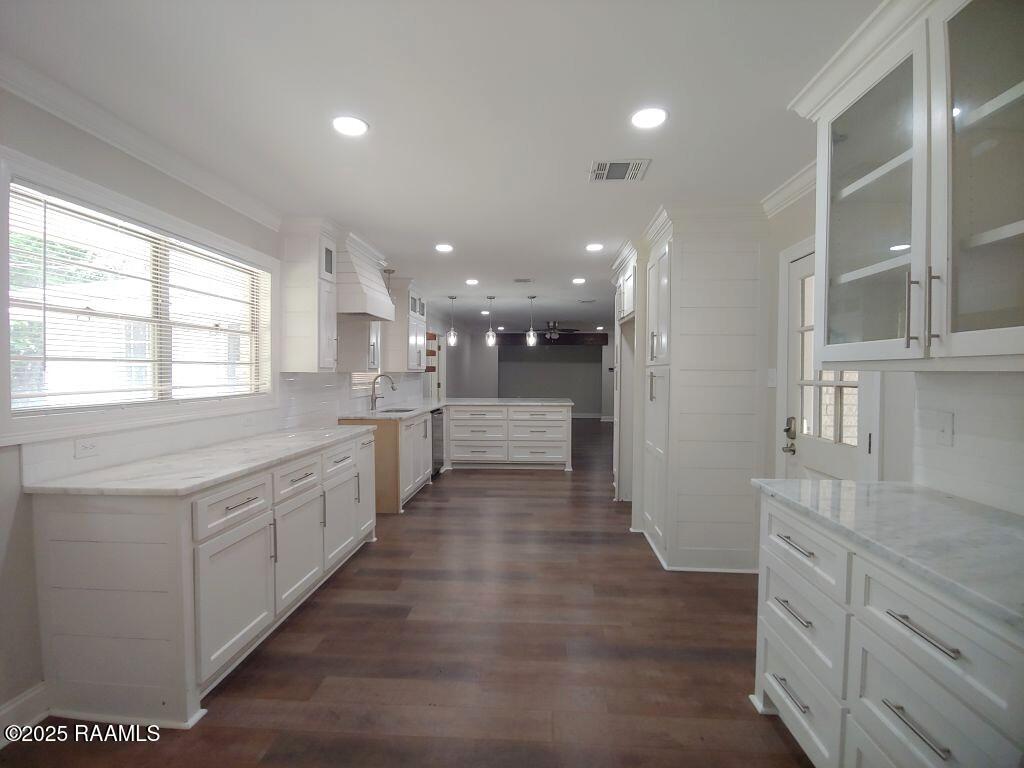 306 Claymore Drive