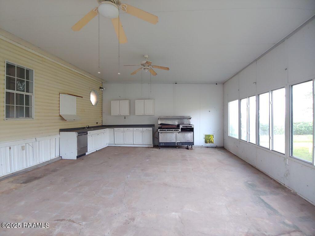 7207 Highway 71