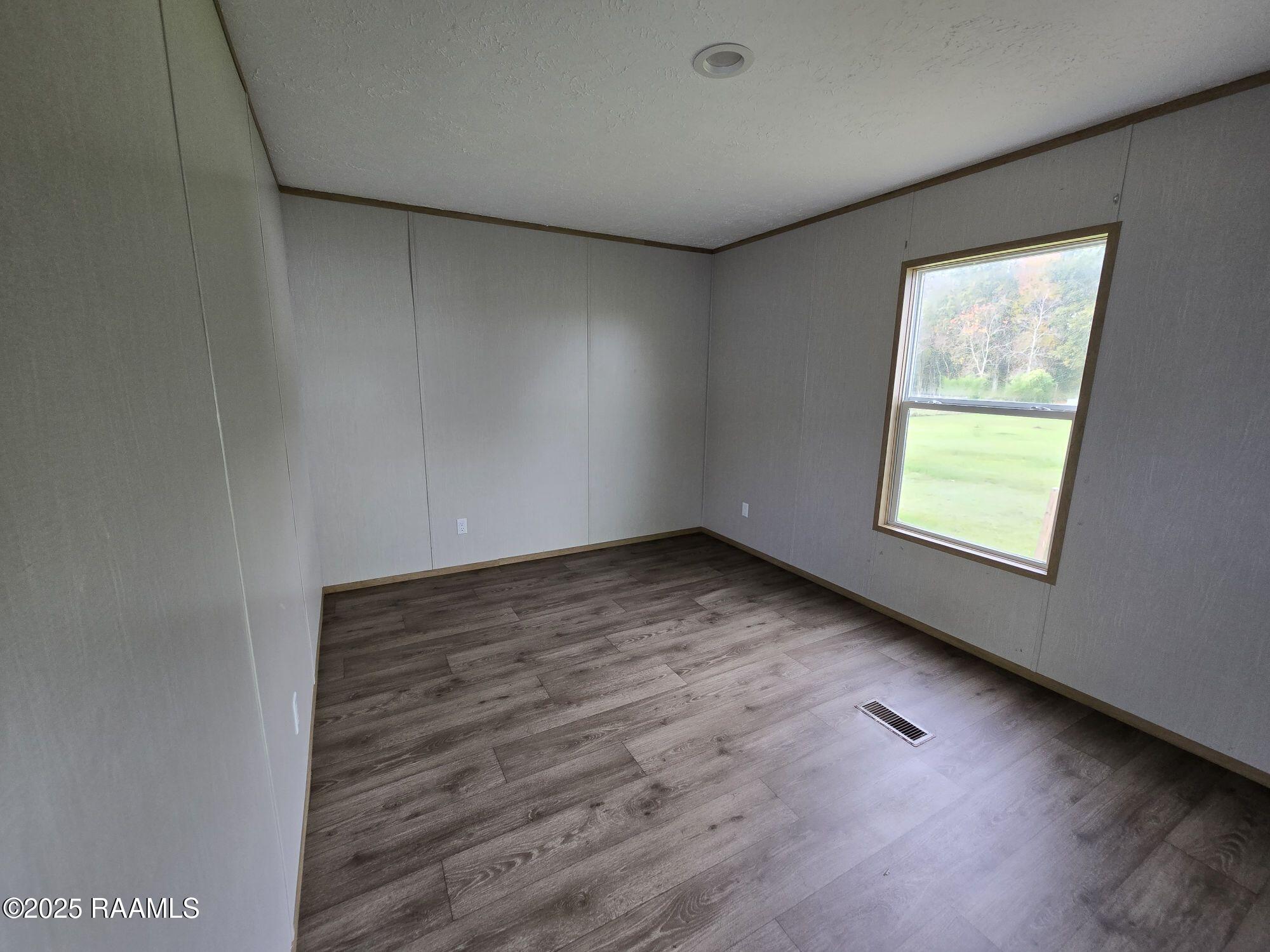 1130-B Nassans Road, St. Martinville