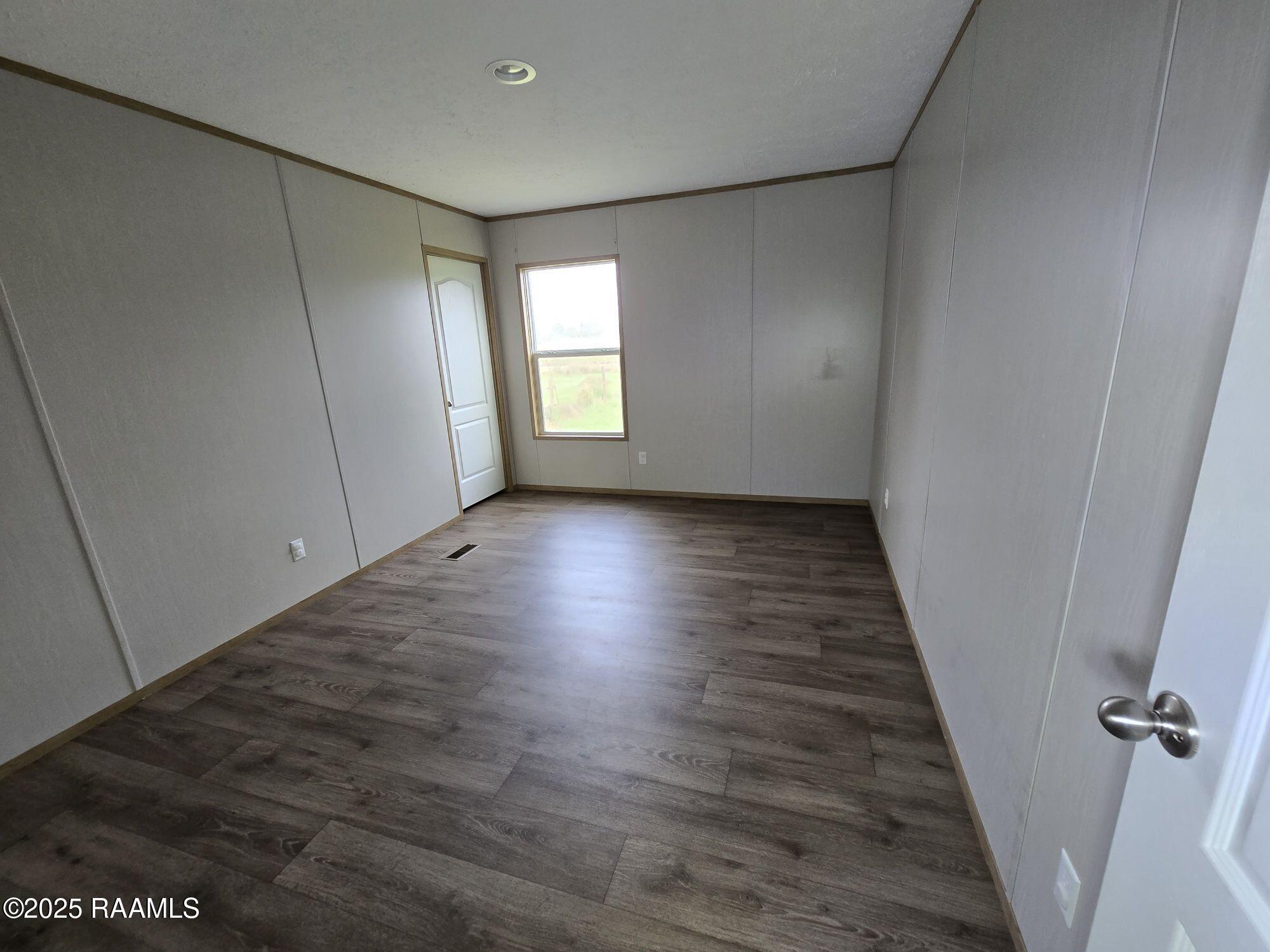 1130-B Nassans Road, St. Martinville