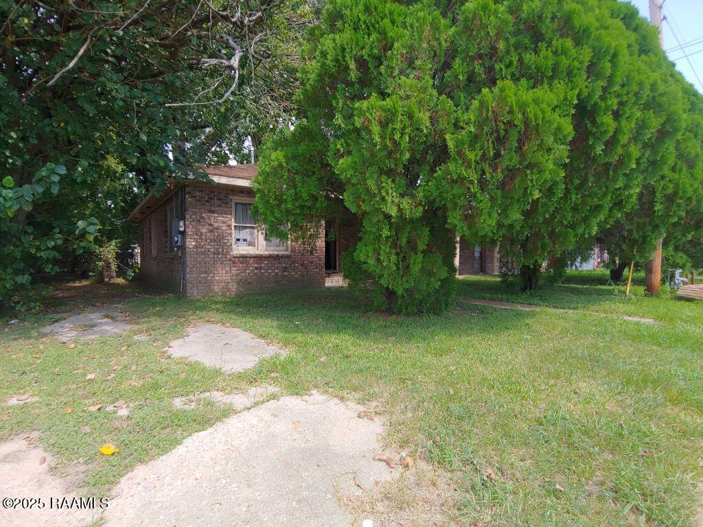144 Champagne Street