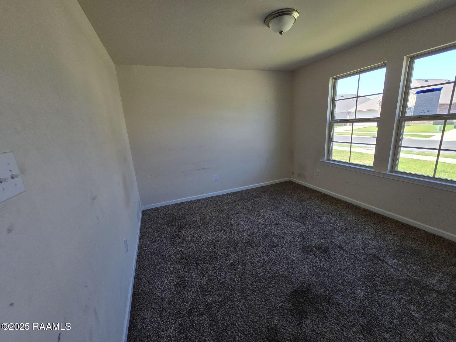 105 Chestnut Oak Drive