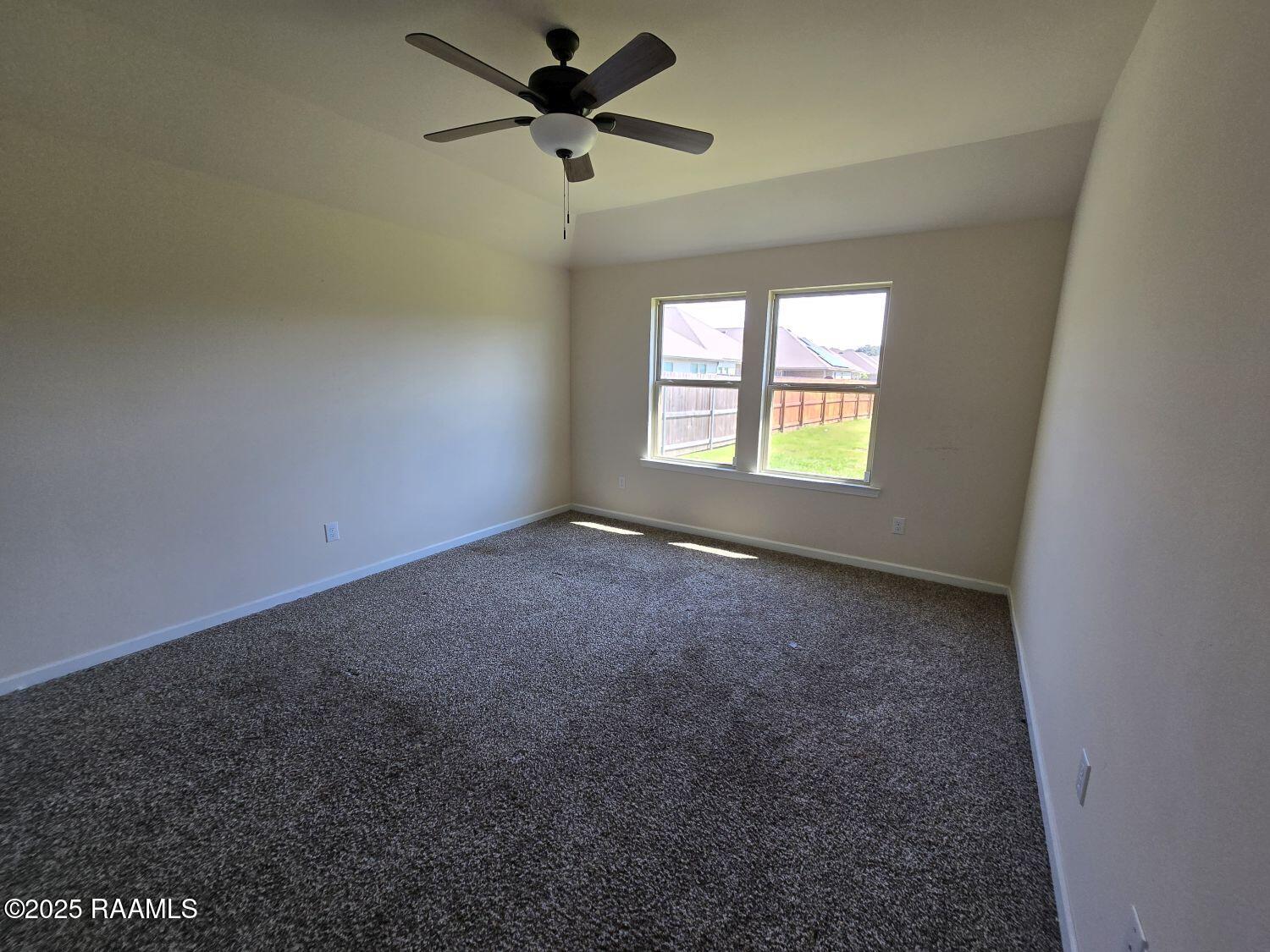 105 Chestnut Oak Drive