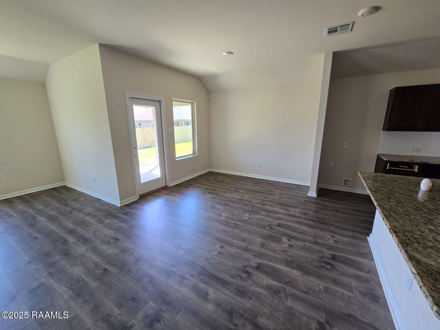 105 Chestnut Oak Drive